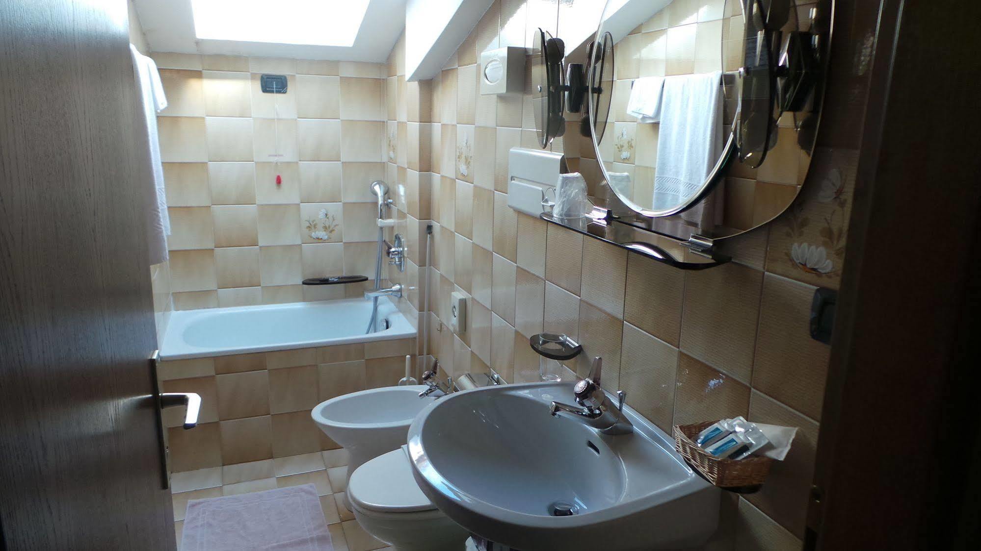 Albergo Antico Предацо Екстериор снимка
