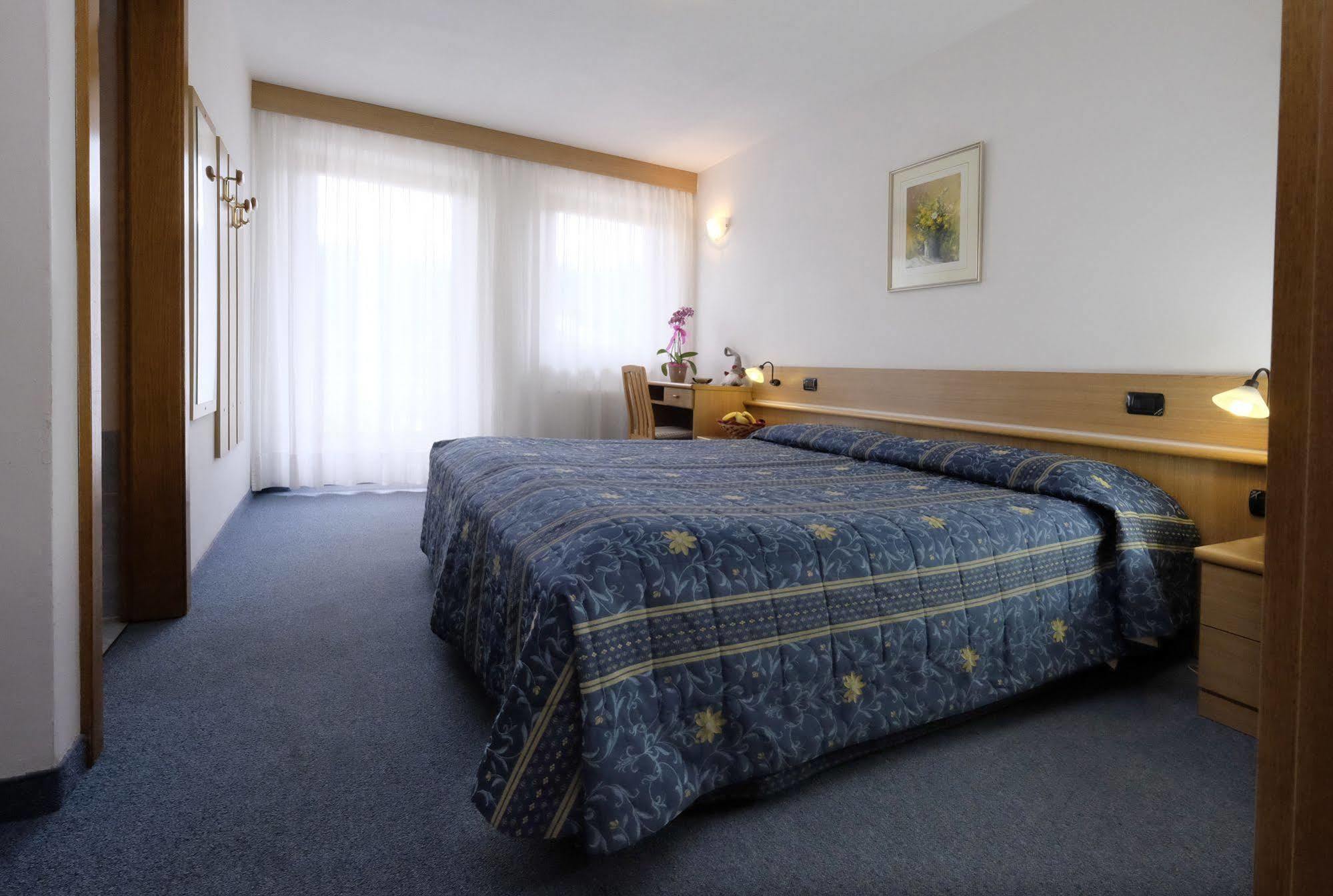 Albergo Antico Предацо Екстериор снимка